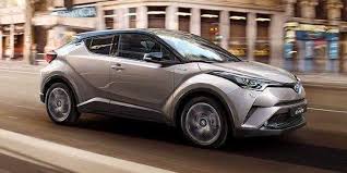 İkinci eli bilmiyorum ama sıfır olarak o fiyata diamond + premium paket bulamazsınız. Toyota C Hr 2018 Hayatin Tam Merkezinde