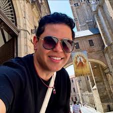 Who is the hungry person in the photo?