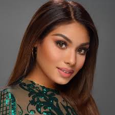 Sophia Collier Email & Phone Number