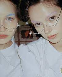 an you make it worth my while eyeframes from yvmin available in 4 styles 眼鏡 くじら 鏡