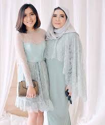 30 Model Kebaya Modern Terbaru Inspirasi Remaja Gambar