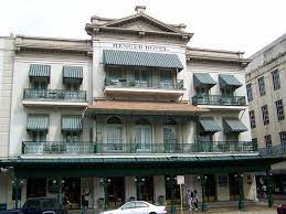 Menger Hotel San Antonio Tx Menger Hotel National Hotel Haunted Hotel