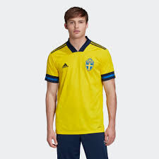 Kernbestandteil unseres schweden fanshops sind natürlich die jerseys der skandinavier. Fussball Trikot Home Online Kaufen Manor