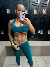 Fitness Goddess Marci on X: where else would i be?  t.cof09mPbGVG2  X