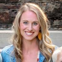 Katie Rhoads's Instagram, Twitter & Facebook