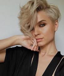 Females typically weigh 8 to 12 pounds, however, while males can weigh 11 to 15. The Best Short Hairstyles For Women Short Hair Styles Pixie Thick Hair Styles Womens Hairstyles