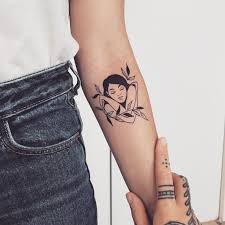 Tattoo Depicting Self Love Self Hug In 2020 Self Love Tattoo Silhouette Tattoos Inspirational Tattoos