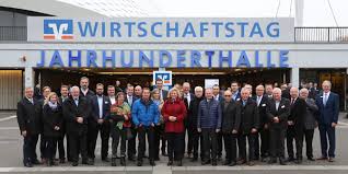 Privatkunden finden gute beratung und service bei der vr bank hessenland eg. Wirtschaftstag 2018 Vr Bank Hessenland Eg