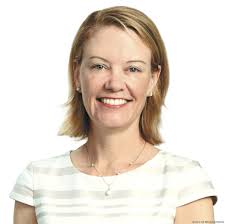 Pam Clifford's Instagram, Twitter & Facebook