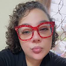 Can someone notarize documents today?