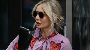 Jak wyjaśniła, złożyła zeznania na fuledzie, gdzie przebywała, odkąd razem wyjechali z sopotu. Agnieszka Wozniak Starak W Sukience Boho W Dzien Dobry Tvn Zdjecia Moda