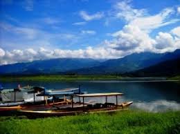 Selain itu, ada juga biaya parkir jika menggunakan kendaraan pribadi sebesar. Wisata Waduk Selorejo Malang