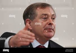 Public sale hi-res stock photography and images