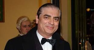 Polițiștii au fost conduși la poartă de soția lui paul, lia triff. Prince Paul Of Romania Faces Foreclosure Procedure The Lawyer Says Gbp 4 7m Is To Be Paid Cash The Romania Journal