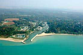 Top things to do in bayfield, ontario: Bayfield In Bayfield On Canada Harbor Reviews Phone Number Marinas Com
