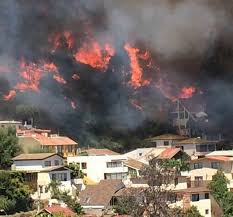 La capital poblana registró un segundo incendio este sábado, después de que un departamento de infonavit en bosques 5 de febrero se prendiera en llamas. Ahora Alerta Roja Por Incendio En Vina Del Mar Miraflores Bajo Y Las Pataguas Viviendas Afectadas Fotos Golpe Noticias