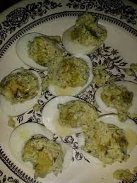 Deviled Eggs With 4 Egg Yolks 1 Avocado 24 Mealies Drizzled With Honey Sugar Glider Food Food Recipes