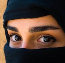 Iraner m (genitive iraners, plural iraner). Rundreise Durch Den Iran Unter Dem Schleier Welt