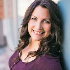 Lynne Houle's Instagram, Twitter & Facebook