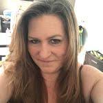 Beth Seavey's Instagram, Twitter & Facebook