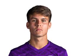 Jordan Bender's Instagram, Twitter & Facebook