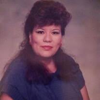 Julie Deherrera's Instagram, Twitter & Facebook