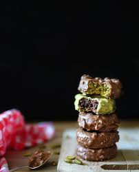 Donut Cakes A La Pistache Et Au Chocolat Royal Chill Blog Cuisine Voyage Et Photographie Recette Pistache Chocolat Alimentation