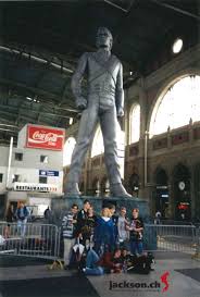 Maybe you would like to learn more about one of these? Jackson Ch On Twitter 25 Years Ago History Statue In Zurich Main Station History25 Hbzurich Michaeljackson Statue Visitzurich Sonymusic Michaeljackson Kingofpop Https T Co D6mvx8p4vj