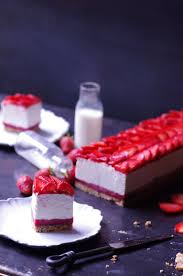 Cheesecake Aerien Aux Fruits Rouges Sans Cuisson Recette Gateau Fruit Cheesecake A La Noix De Coco Gateaux Et Desserts