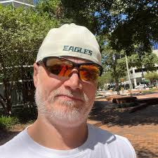 I believe that I said before that I'm in a relationship so I'm really here  just looking for friendships, NOTHING else. I'm really hoping that there's  people here seeking the same sort