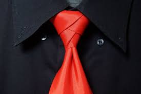 Anda ingin membuat ikatan dasi. Cara Memakai Dasi Yang Unik Dan Keren Jurnal Cowok