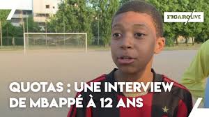 Coloriageetdessins.com vous offre la possibilité de colorier ou imprimer votre dessin joueur de foot en ligne gratuitement. Quand Mbappe S Exprimait Sur Les Quotas Dans Le Football A 12 Ans Youtube