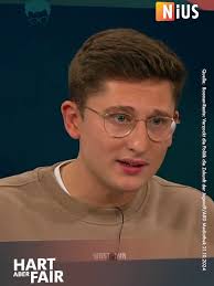 Alterarmut bekämpfen, indem man die ETF-Sparpläne kleiner Anleger stärker  besteurt. Ideen von #Juso-Chef Philipp #Thürmer! #nius #realtalk #juliusböhm