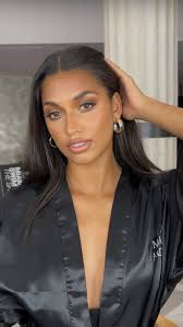 a little day in the life but make it ✨fashion✨ . . . ily @wlakeshore + so  grateful i got to model for @randa.rose @10mgmt