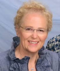 Shirley Gifford's Instagram, Twitter & Facebook