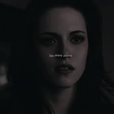 ( #FANFICEDIT ) frankie is in her big missing bella swan era in the latest  chapter ‧͙⁺˚*･༓☾　　☽༓･*˚⁺‧͙ 𝐂𝐎𝐍𝐂𝐔𝐒𝐒𝐈𝐎𝐍 by theilliterateironman