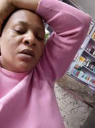 Eating betelnut is one of bad habits.It causes many fatal diseases.But  today i feel like eating betelnut. I don't eat betelnut regularly. I eat  once in six months or year i eat