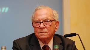 Professor Sir Michael Howard, 1922–2019