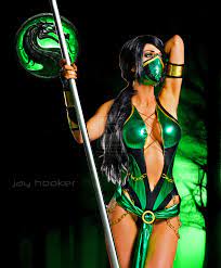 Cosplay] Sexy Jade Cosplay from Mortal Kombat — Lifted Geek