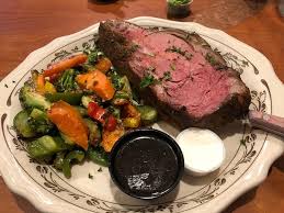 Seasonings for your prime rib roast dinner with yorkshire pudding. Prime Rib Dinner Mixed Vegetables Aujus And Horseradish Picture Of Sunset Cafe Cle Elum Tripadvisor