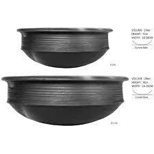 Clay pot cooking does not require added fats. Black Clay Pot 1 2 Ltr Combo Free Wooden Spatula Clay Pot Cast Iron Pan Cast Iron Cookware Ecocraft India