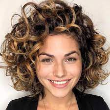 Hairstyles For Short Wavy Hair Shortcurlyhairstyles Curlyhairstyles Bobhaircut Short Wavy Hair Curly Hair Styles Naturally Short Curly Hairstyles For Women