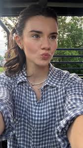 days in nashville = 🎧🦮🎶🍦