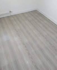 Vinyl tiles are available in a variety of styles, these durable tiles are sure to enhance the look of any room. 30 Self Adhesive Vinyl Floor Tiles Grey Wood Effect Wooden Bathroom Kitchen Lino Buy Online In Bosnia And Herzegovina At Bosnia Desertcart Com Productid 139071049