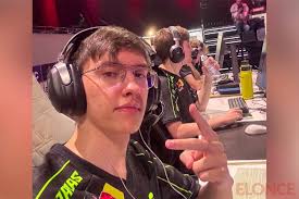 Elena xonia nude leak maestra greeted me as I arrived in a