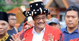 180 likes · 147 talking about this. Serius Tangani Pandemi Covid 19 Banteng Optimis Rakyat Makin Percaya Pemerintah