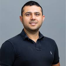 I am happy to announce that I am joining @MiluimTech to bridge the gap  between miluimnikim and high-tech as part of their newest project Cafe  Ba'Hazit! In the past year, miluimnikim have