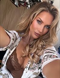 If your golf games sucks right now, this week's video is for you lol Come  get out of a golf slump with me!