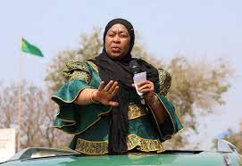 Nimemkabidhi ilani ya ccm 2020/25 mbunge mteule wa jimbo la mbeya mjini kwa tiketi ya ccm dkt. Fellow Candidate For The Presidential Ccm Ccm Hon Samia Suluhu Arrives Ludewa In Njombe Region