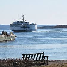Woods Hole Ferry To Martha S Vineyard Marthas Vineyard Favorite Places Places To Go